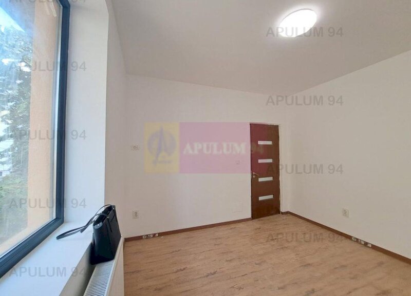 Vila P+1 sector 3, zona Mall Vitan | Locuinta sau firma